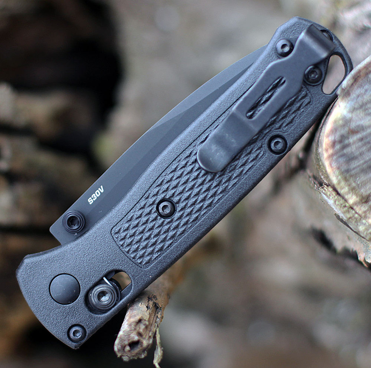 Benchmade 533BK-2 Mini Bugout Black CPM-S30V Blade Black CF-Elite Handle Folding