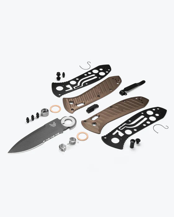 Benchmade 5700SGY-1 Auto Presidio II CPM-M4 Dark Earth 6061-T6 Aluminum Handle Serrated Folding Auto Knife