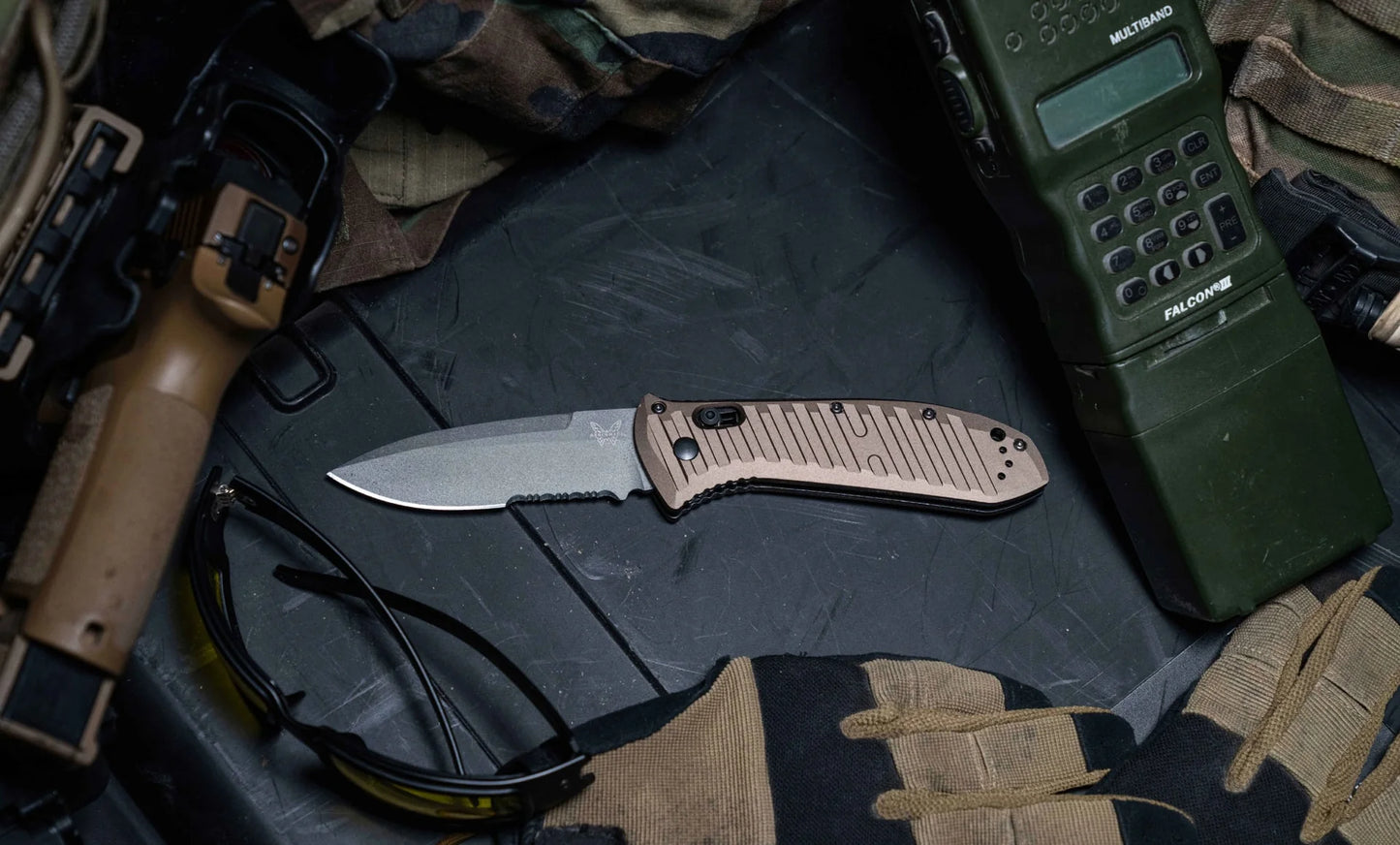 Benchmade 5700SGY-1 Auto Presidio II CPM-M4 Dark Earth 6061-T6 Aluminum Handle Serrated Folding Auto Knife