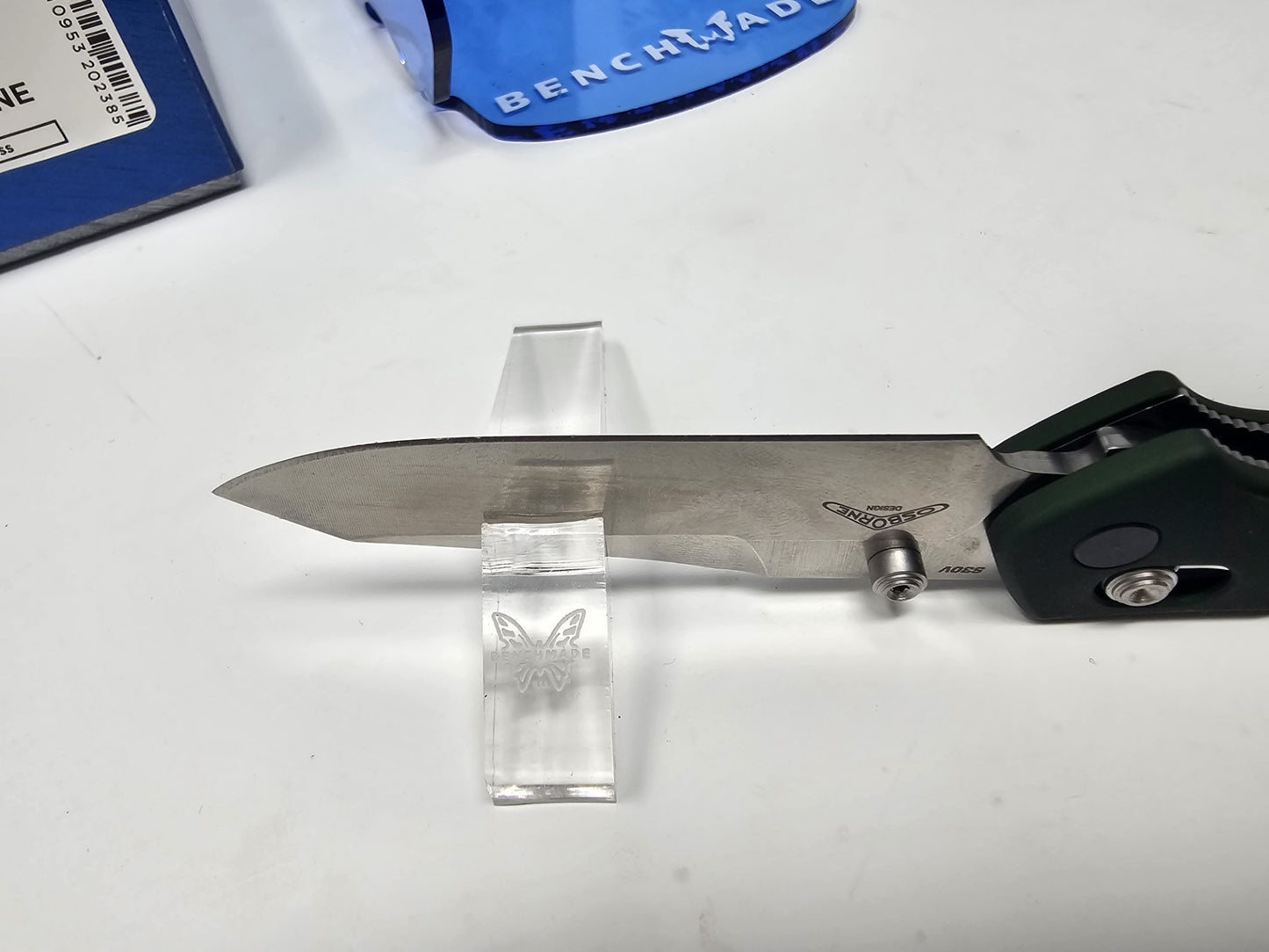 Benchmade 945 Mini Osborne Green Aluminum Handle CPM-S30V Blade Folding Knife