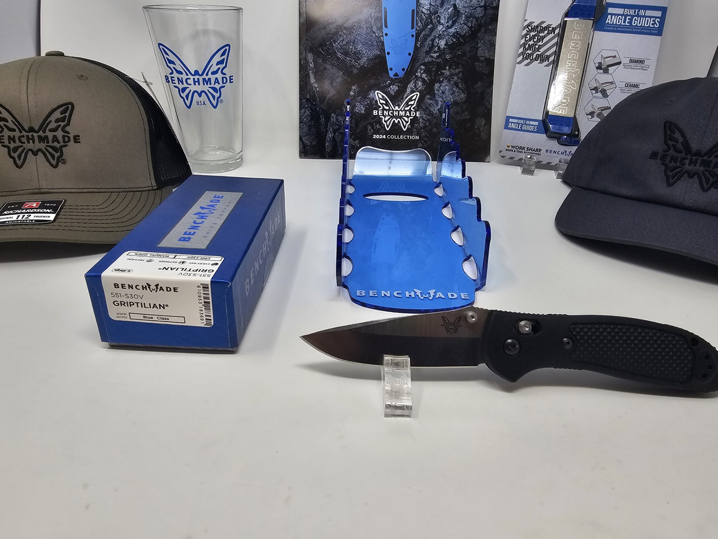 Benchmade 551-S30V Griptilian CPM-S30V Folding Blade Knife Axis Lock