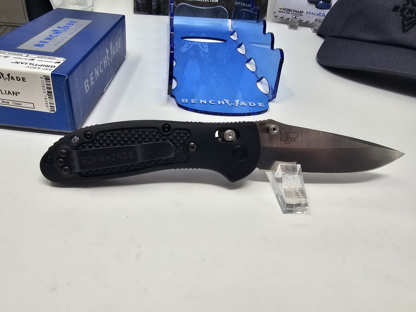 Benchmade 551-S30V Griptilian CPM-S30V Folding Blade Knife Axis Lock