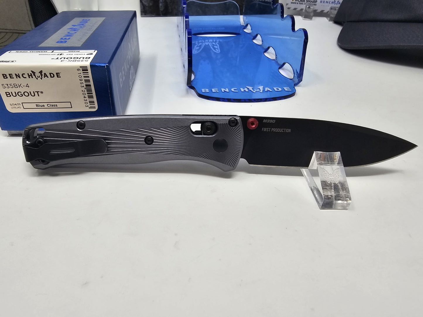 Benchmade 535BK-4 Bugout 6061-T6 Aluminum Handle M390 Blade Folding Knife