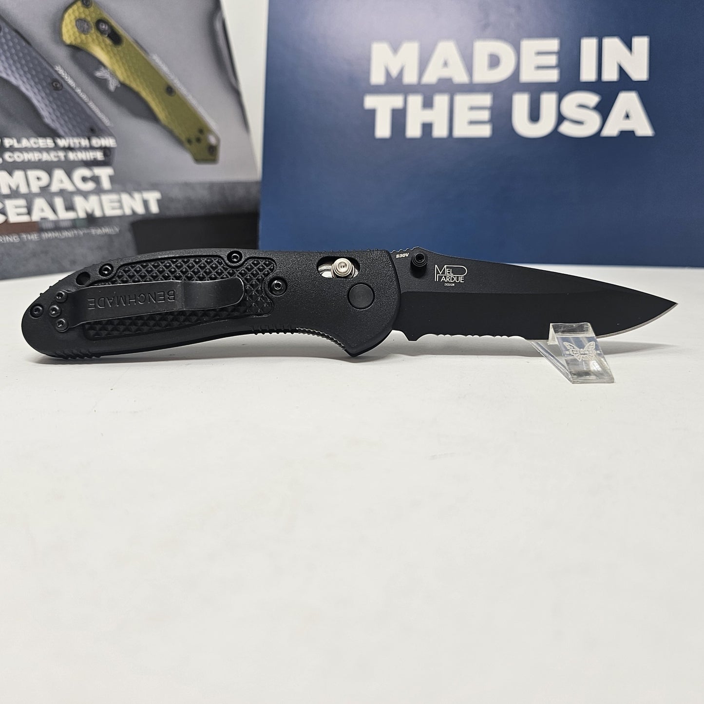 Benchmade 551SBK-S30V Griptilian Serrated Black CPM-S30V Blade Black