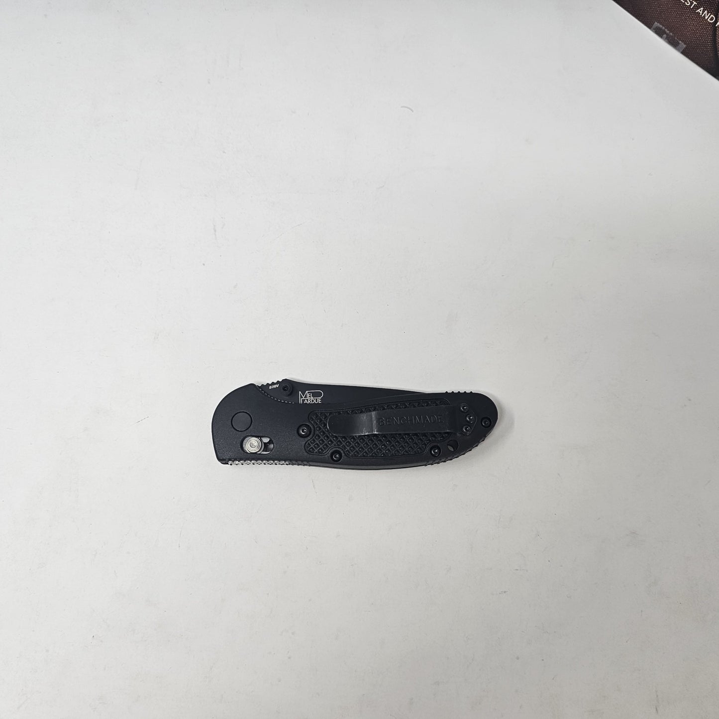 Benchmade 551SBK-S30V Griptilian Serrated Black CPM-S30V Blade Black