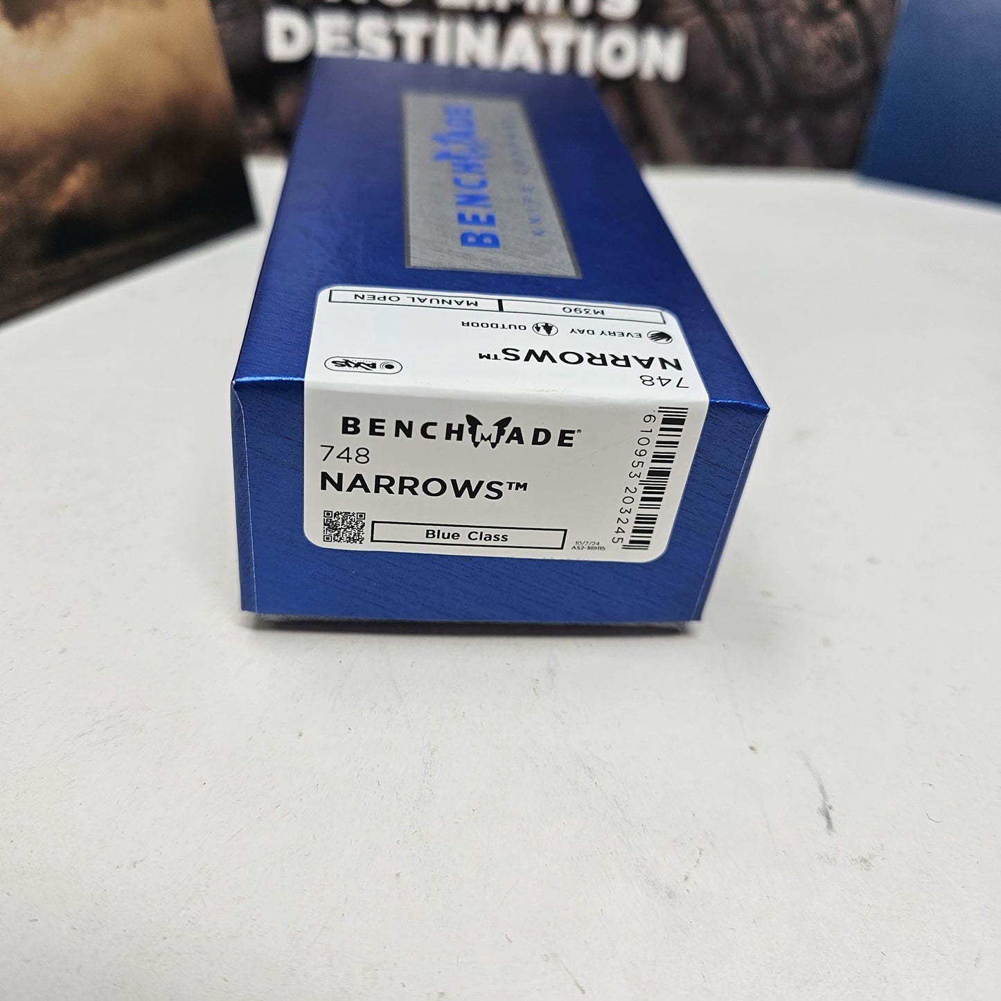 Benchmade 748 Narrows M390 Blade Gray 6AI-4V Titanium Handle 3.43" Axis Folding Knife