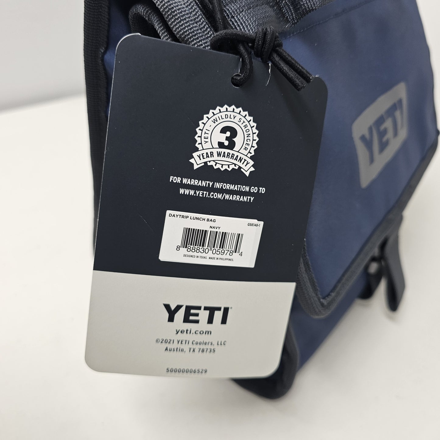 Yeti Daytrip Lunch Bag Navy Cooler