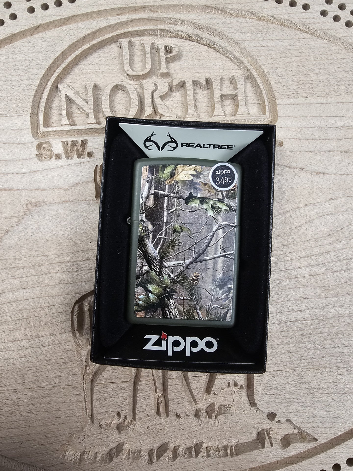 Zippo 28079 Realtree APG Pocket Lighter Made in USA