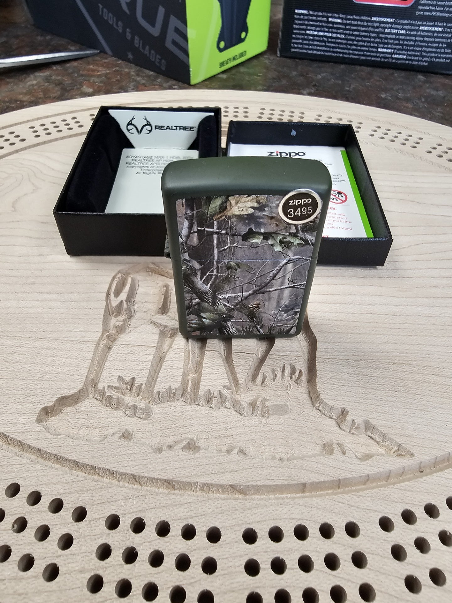 Zippo 28079 Realtree APG Pocket Lighter Made in USA