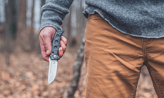 Benchmade 2730-03 Mini Auto Adamas CPM-MagnaCut Marbled Carbon Fiber Handle Folding Knife