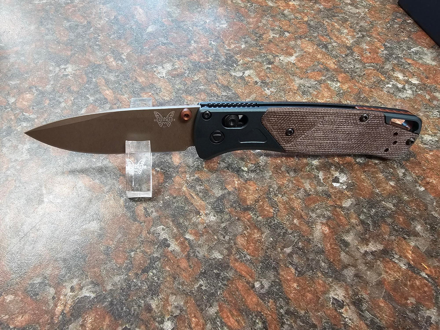 Benchmade 535FE-2602 Bugout CPM-S90V Blade Taiga Green Aluminum & Canvas Micarta Handle Folding Knife